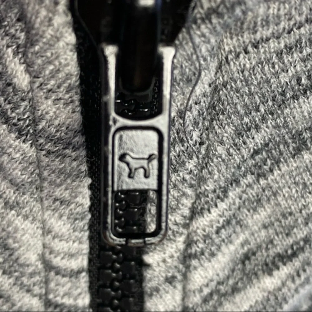 VICTORIA SECRET PINK Grey Sweater - Picture 9 of 12